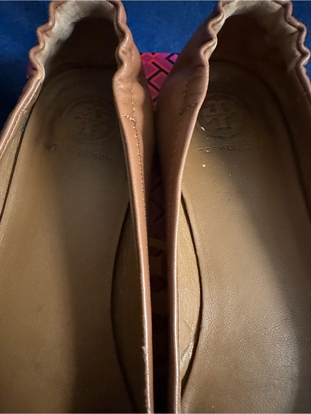 Tory Burch Chestnut / Praline Leather Ballet Flats with Gold Logo Medallion - Picture 3 of 14